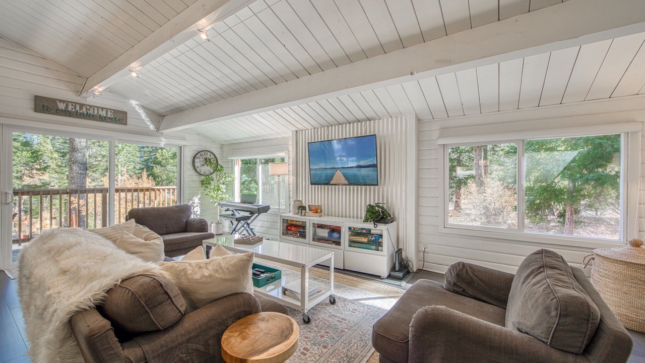 Photo of Livingroom in Tahoe City