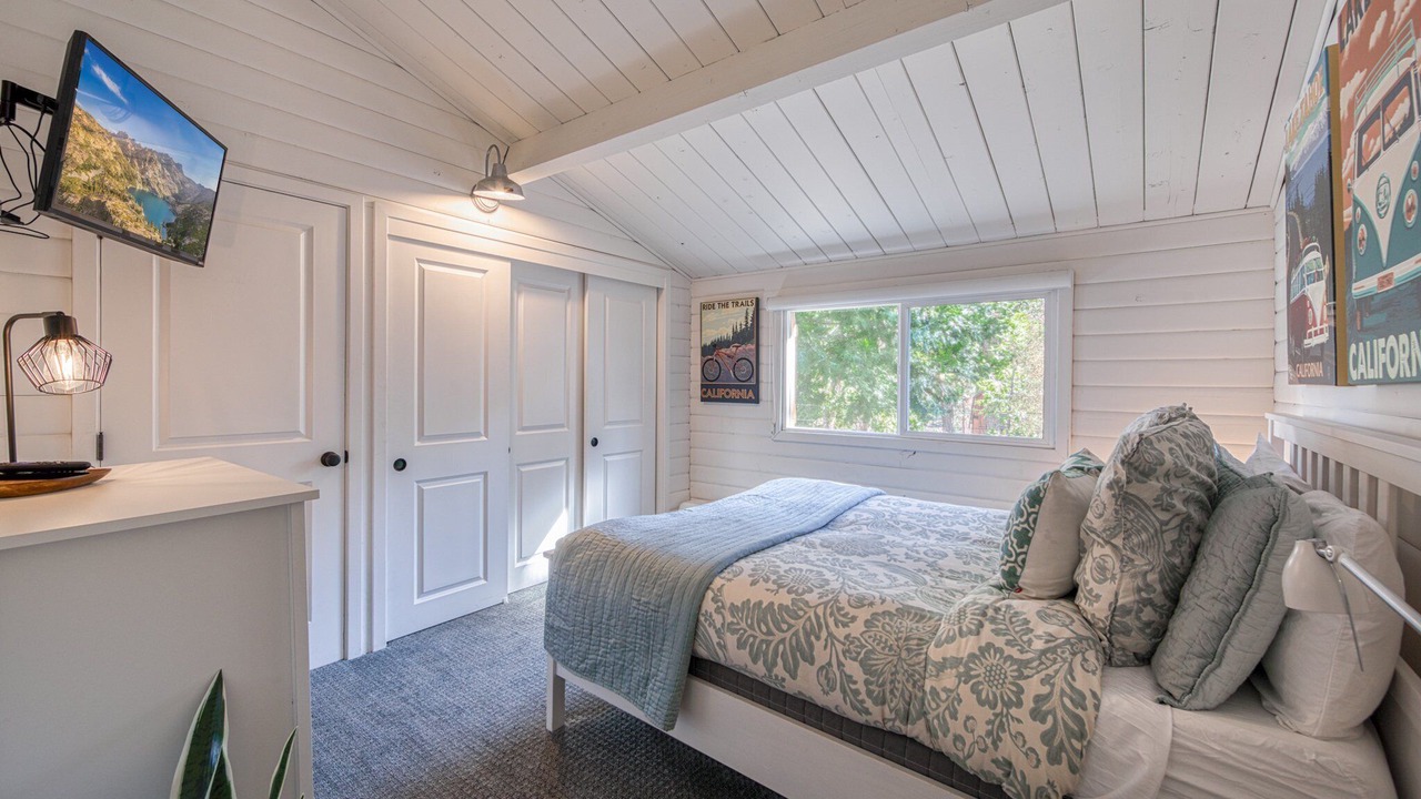 Photo of Bedroom in Tahoe City