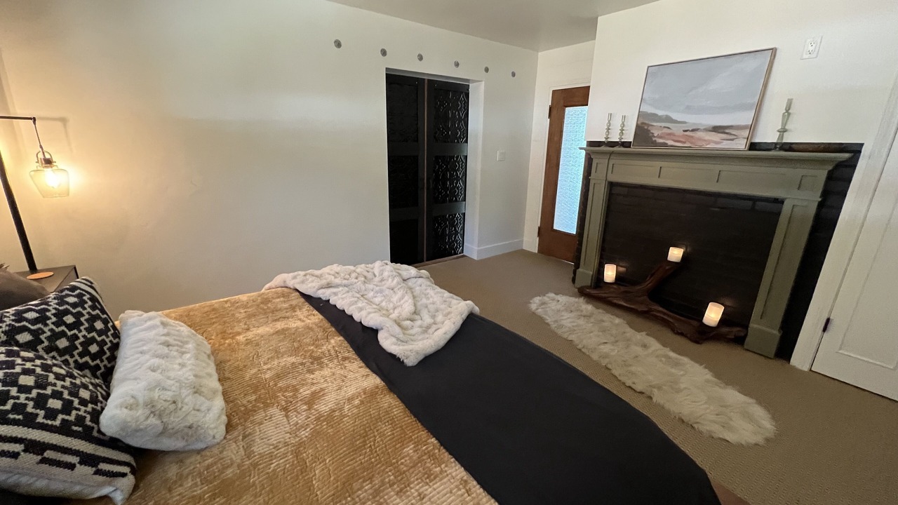 Photo of Bedroom in Altaville