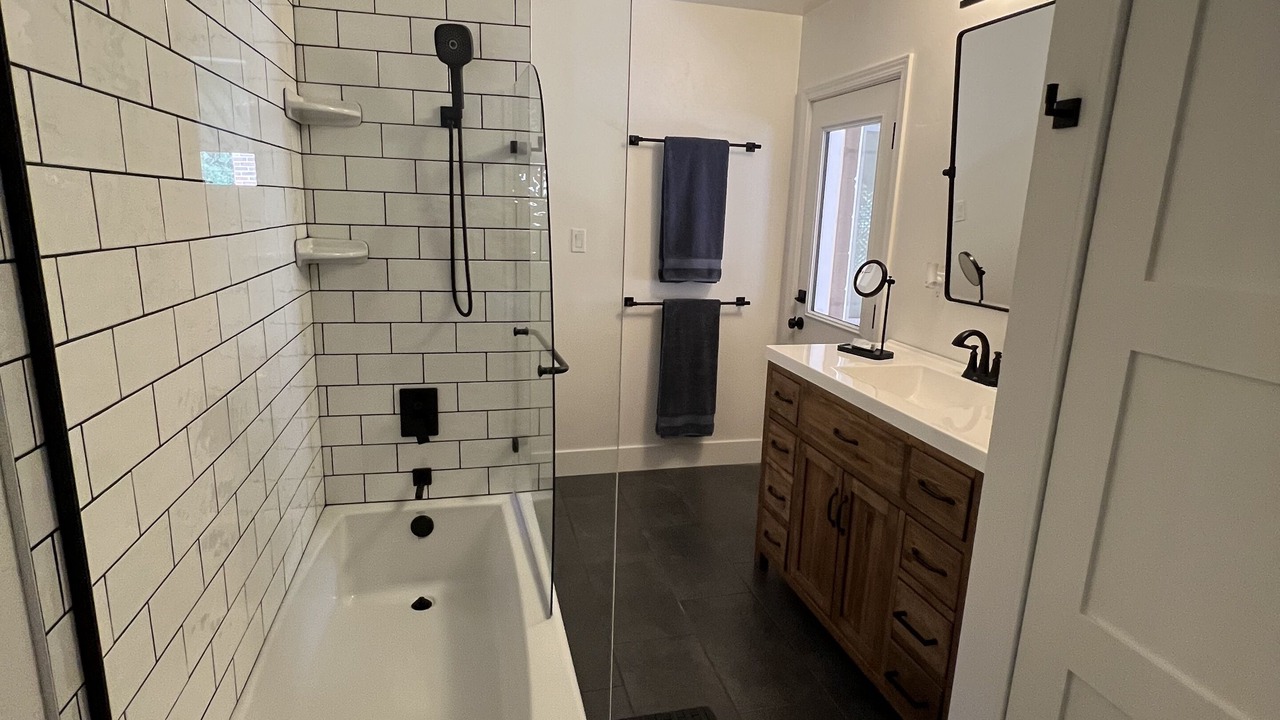 Photo of Bathroom in Altaville