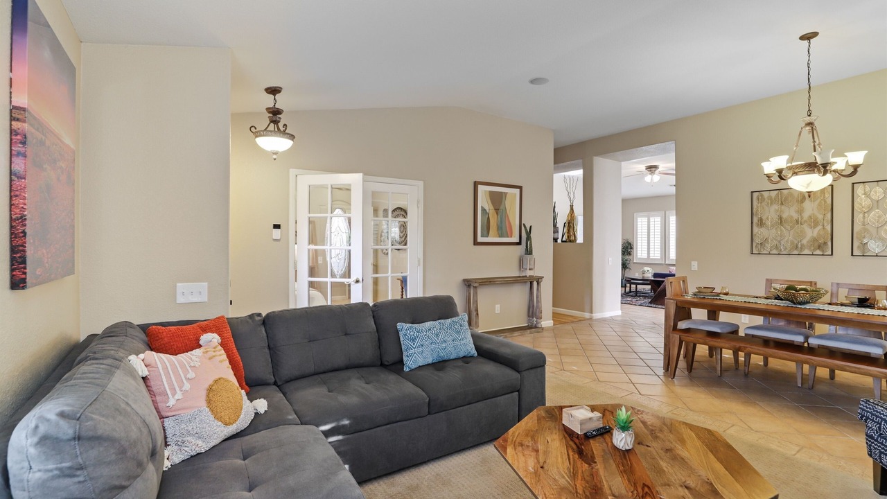 Photo of Livingroom in Turlock