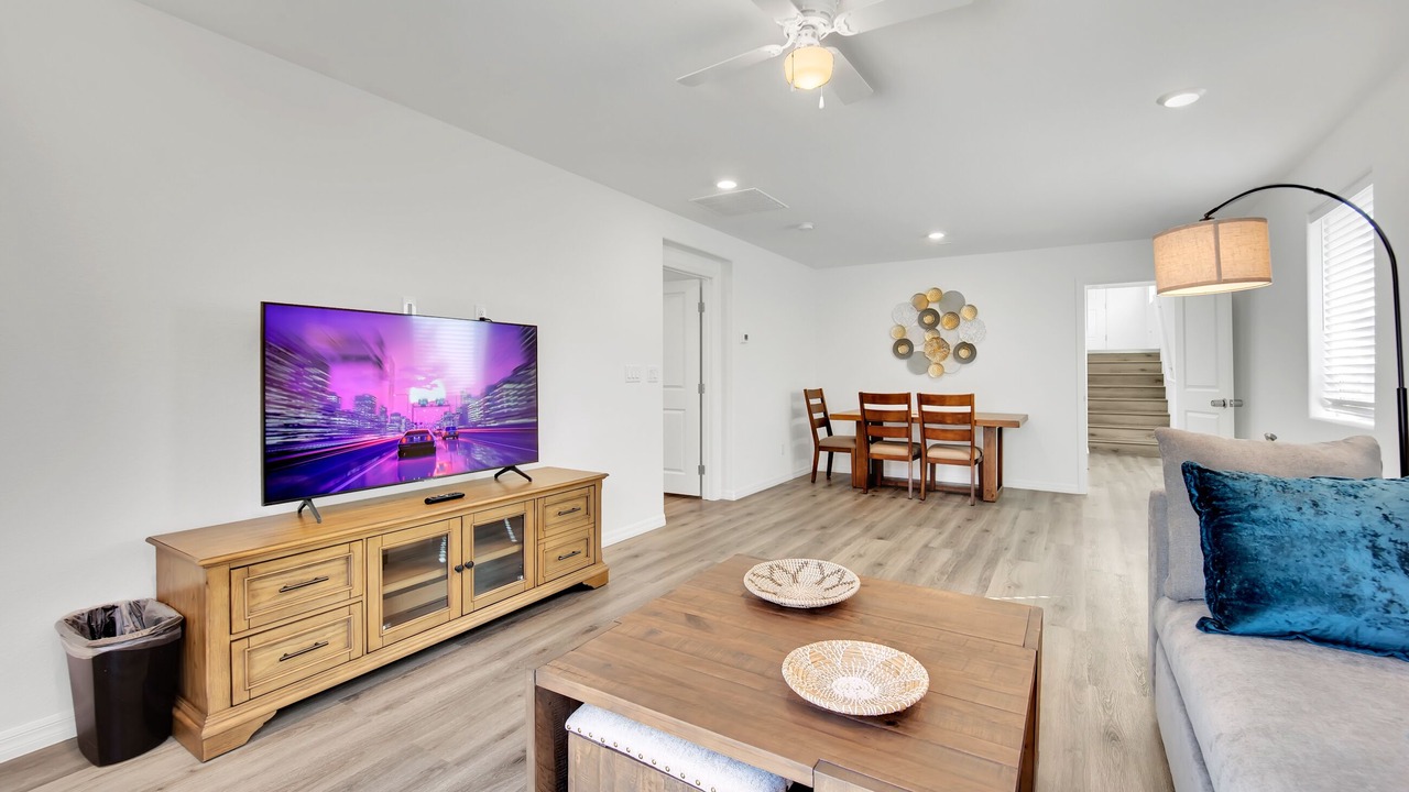 Photo of Livingroom in Desert Hills