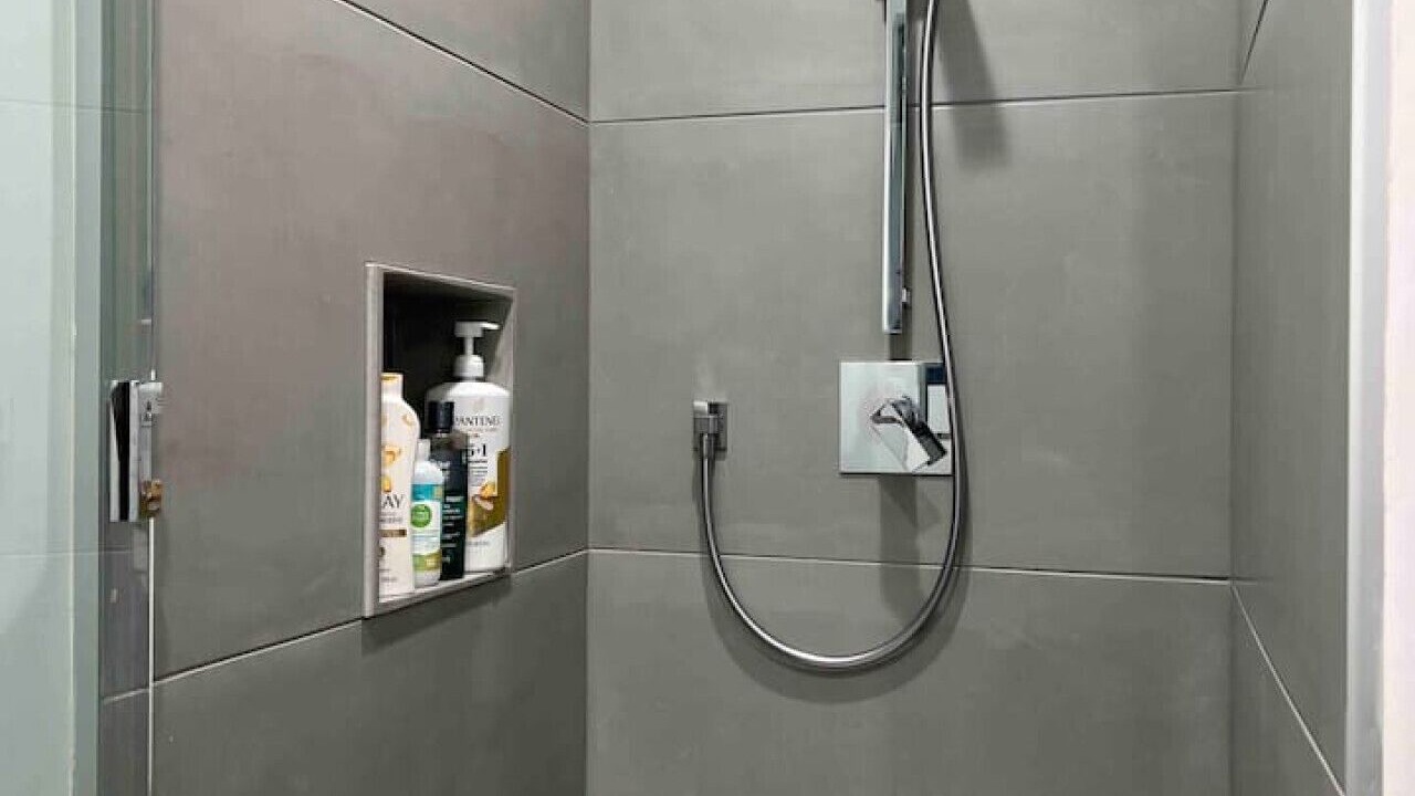 Photo of Bathroom in Los Angeles