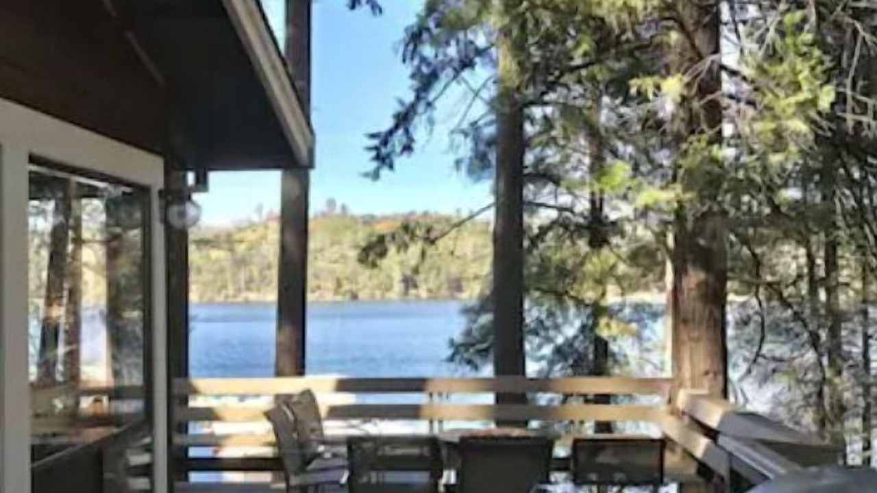 Photo of Outdoor in Groveland