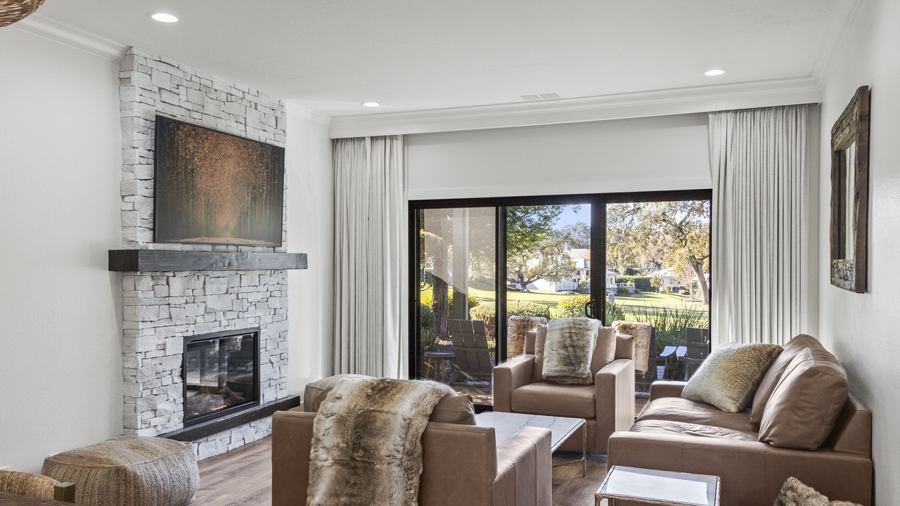 Photo of Livingroom in Napa