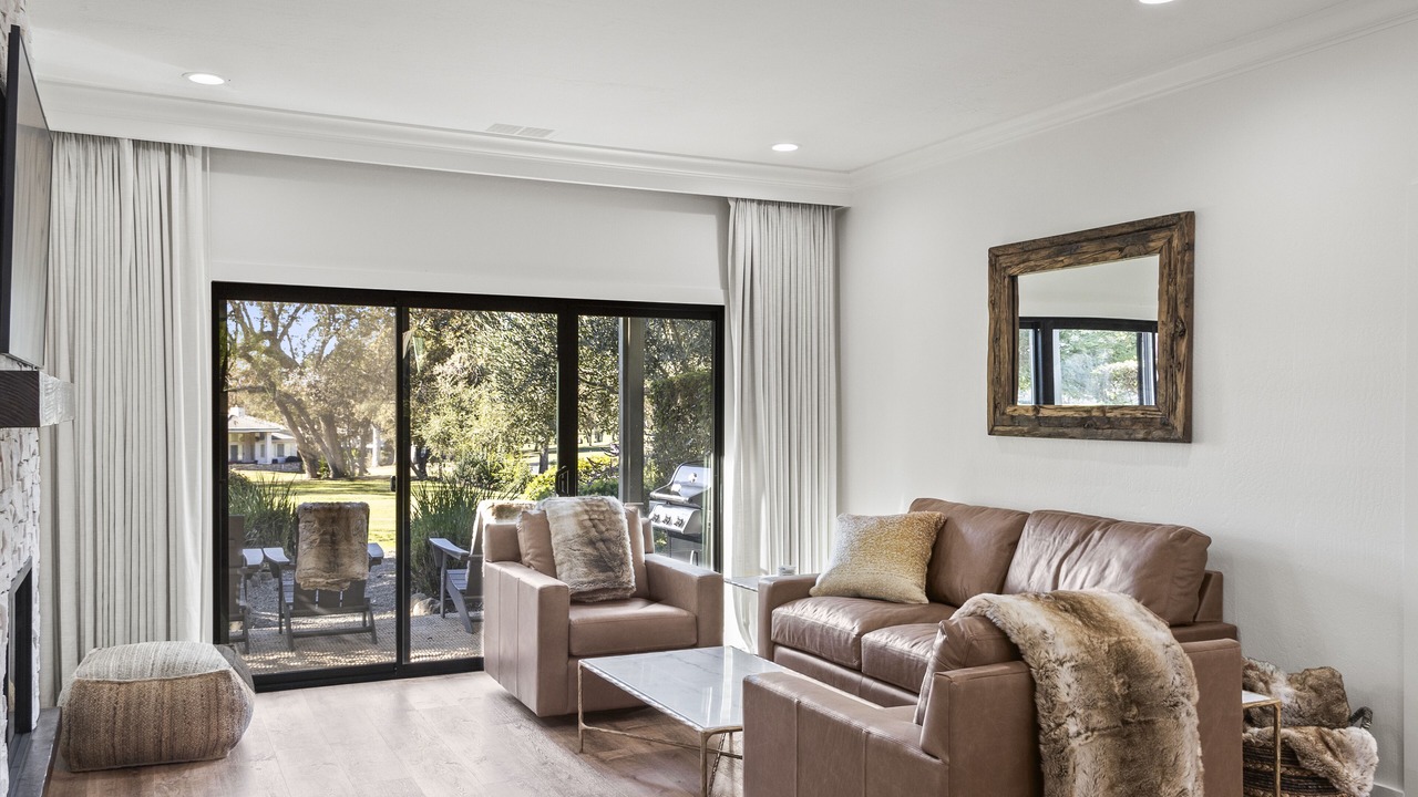 Photo of Livingroom in Napa