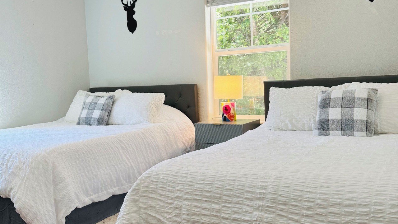 Photo of Bedroom in Glencoe