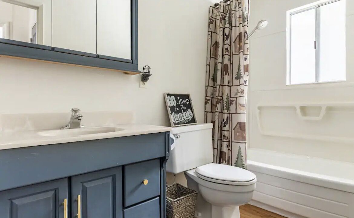 Photo of Bathroom in Shaver Lake