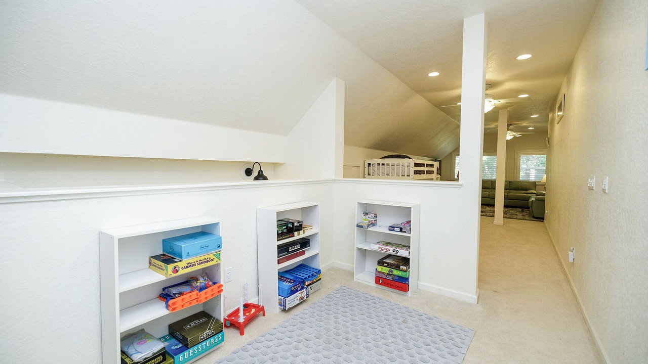 Photo of Bedroom in Cold Springs