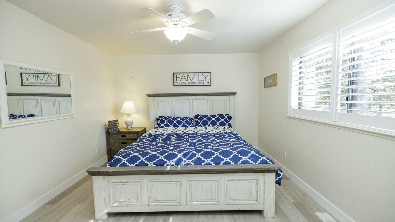Photo of Bedroom in Cold Springs