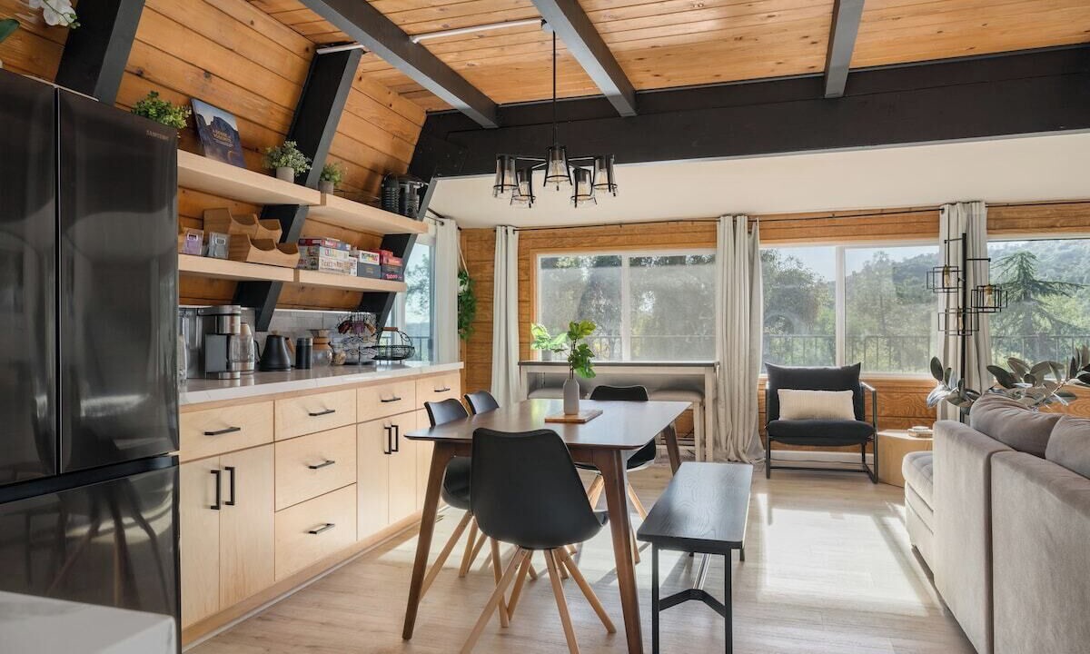 Photo of Bedroom in Yosemite Forks