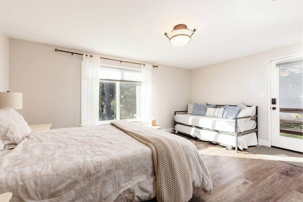 Photo of Bedroom in Yosemite Forks
