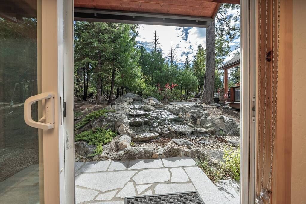 Photo of Others in Granite Ridge