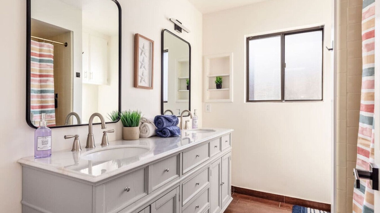 Photo of Bathroom in Greenacres