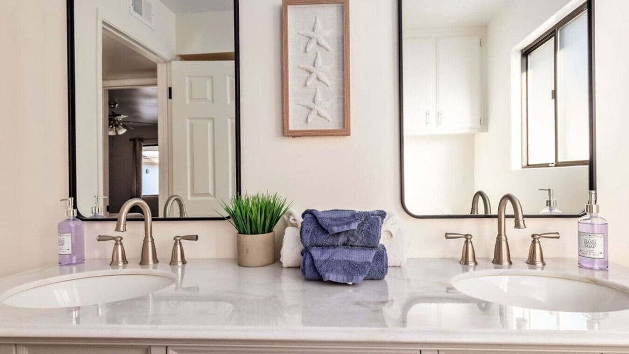 Photo of Bathroom in Greenacres