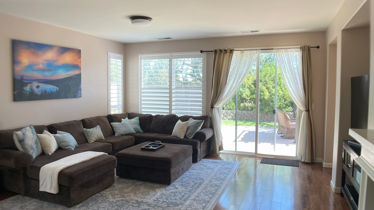 Photo of Livingroom in Reno