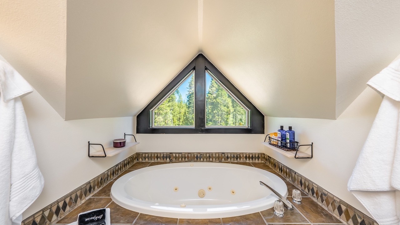 Photo of Bathroom in Shaver Lake