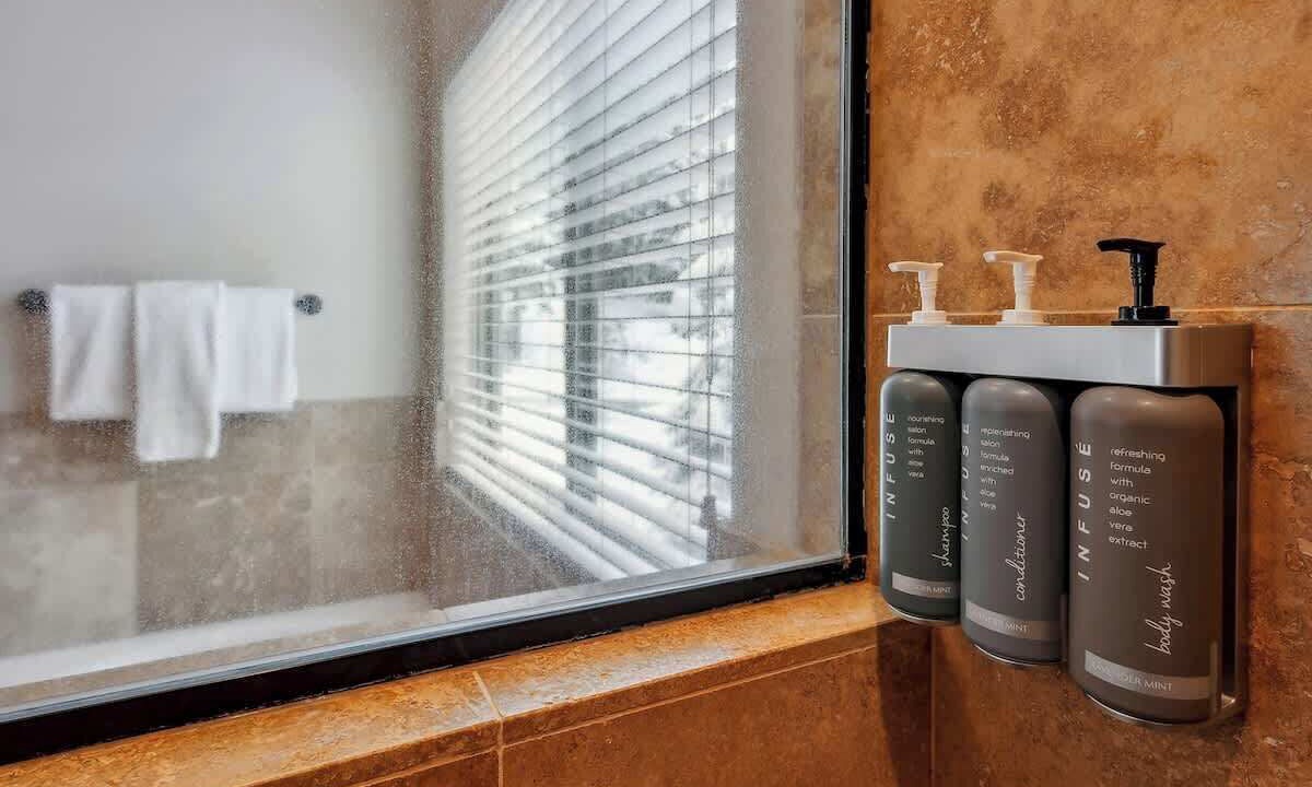 Photo of Bathroom in Pioneer Trail