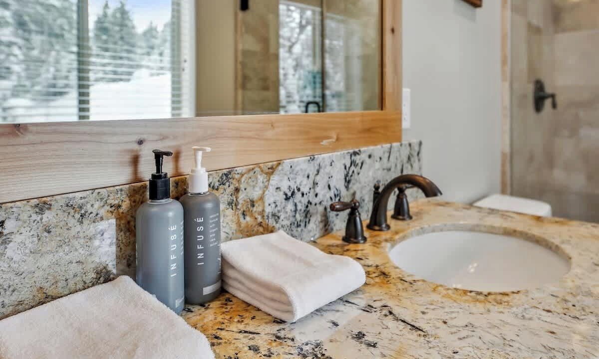Photo of Bathroom in Pioneer Trail