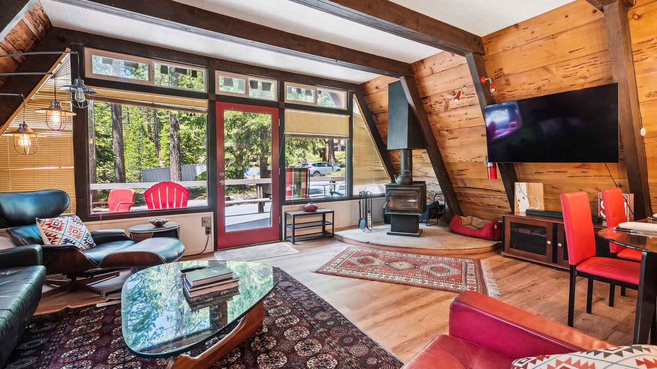 Photo of Livingroom in Tahoe City