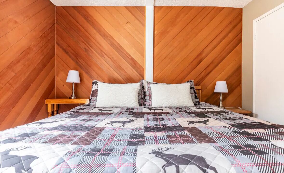 Photo of Bedroom in Majestic Pines