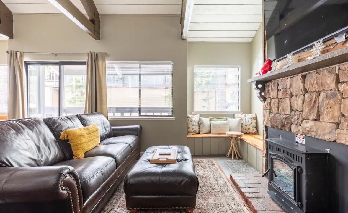 Photo of Livingroom in Majestic Pines