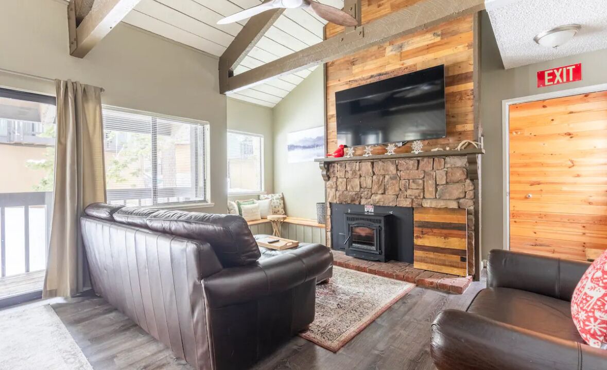 Photo of Livingroom in Majestic Pines