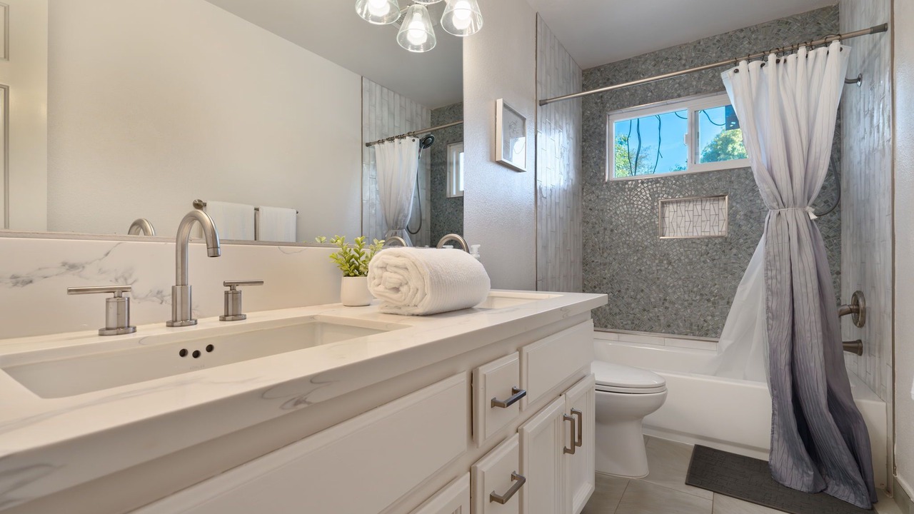 Photo of Bathroom in Orangevale
