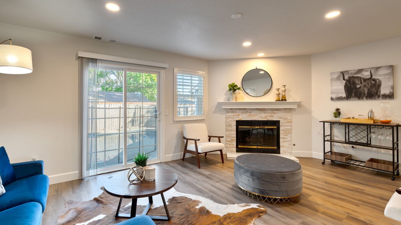 Photo of Livingroom in Orangevale