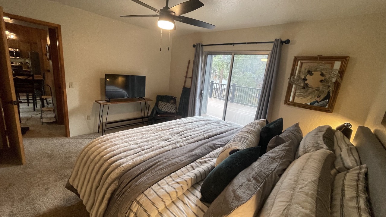 Photo of Bedroom in Twain Harte
