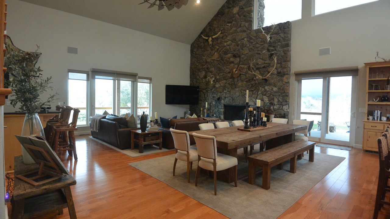 Photo of Bedroom in Coarsegold