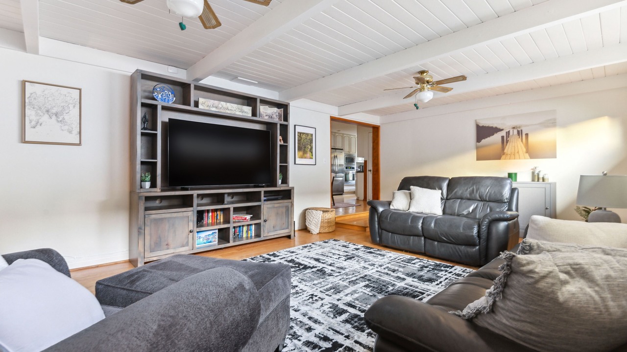 Photo of Livingroom in Castro Valley