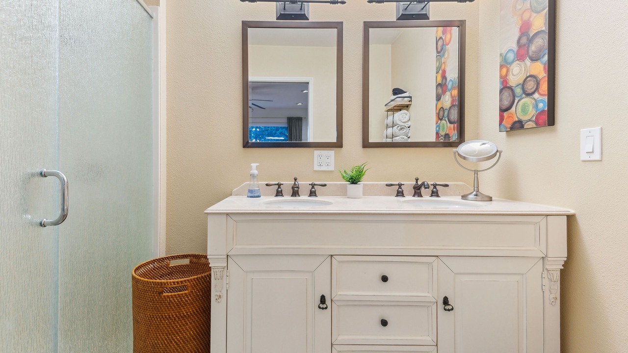 Photo of Bathroom in Castro Valley
