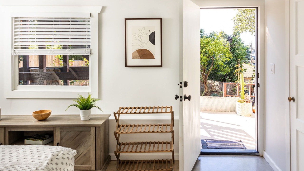 Photo of Bedroom in Oakland