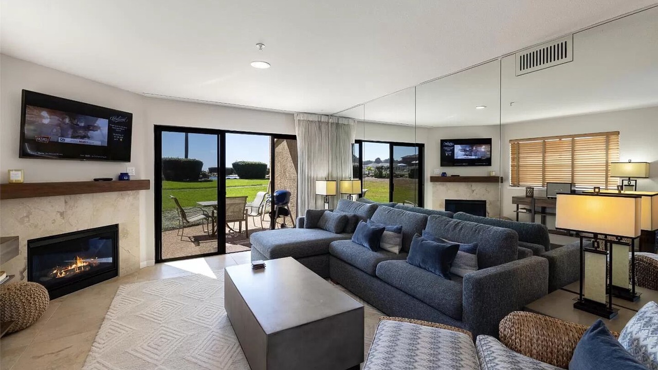 Photo of Livingroom in Rio del Mar