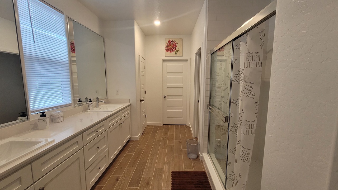 Photo of Bathroom in Visalia