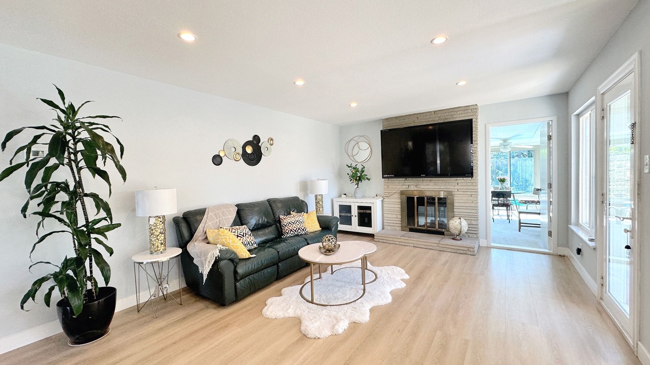Photo of Livingroom in West San Jose