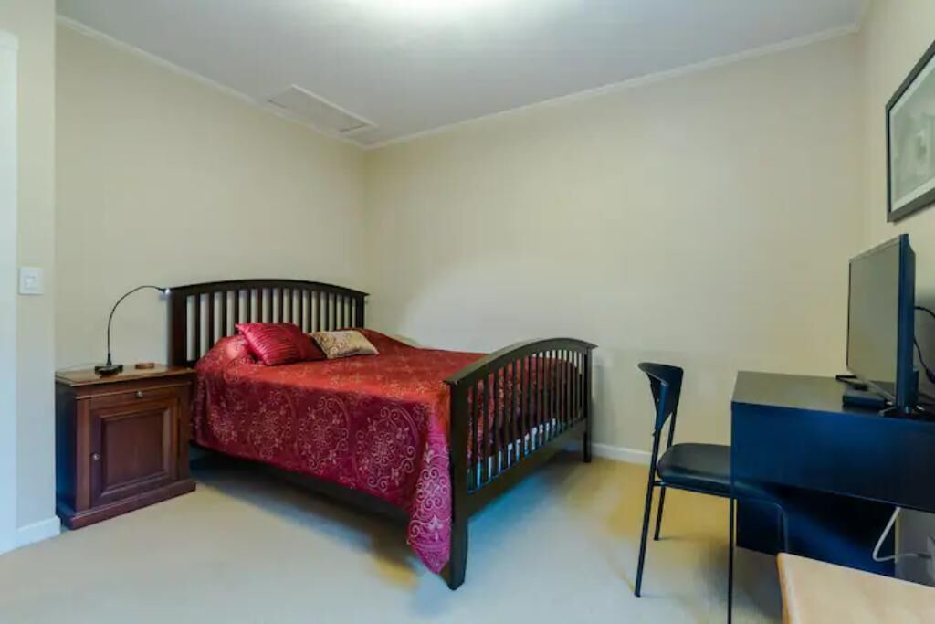 Photo of Bedroom in Burlingame