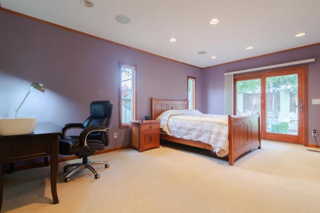 Photo of Bedroom in Burlingame