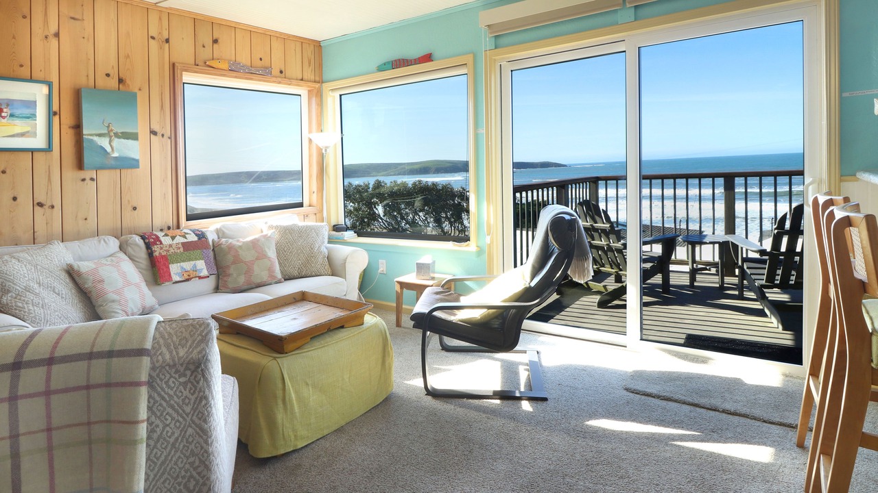 Photo of Livingroom in Dillon Beach