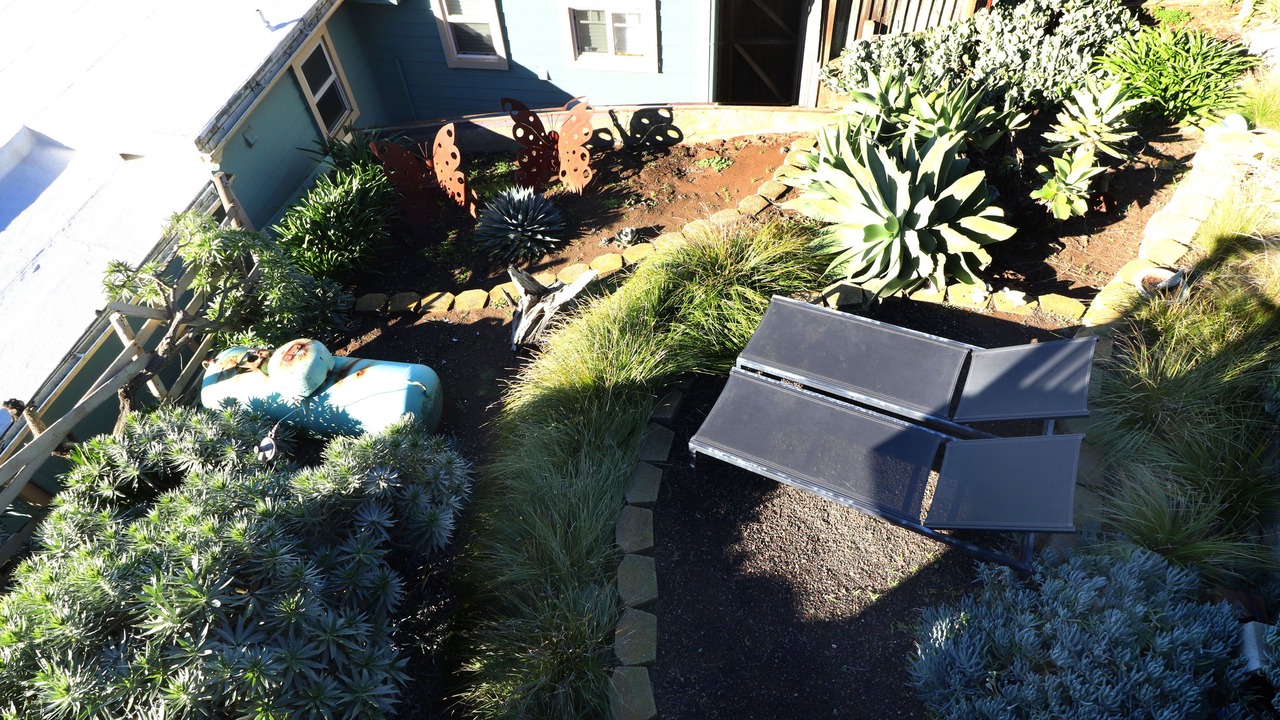 Photo of Patio Balcony in Dillon Beach