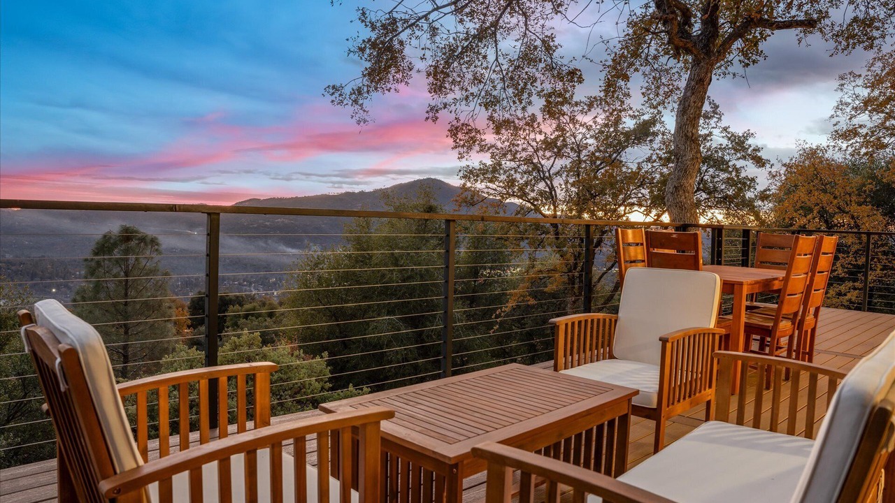 Photo of Outdoor in Oakhurst