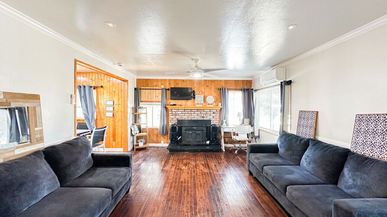 Photo of Livingroom in Visalia