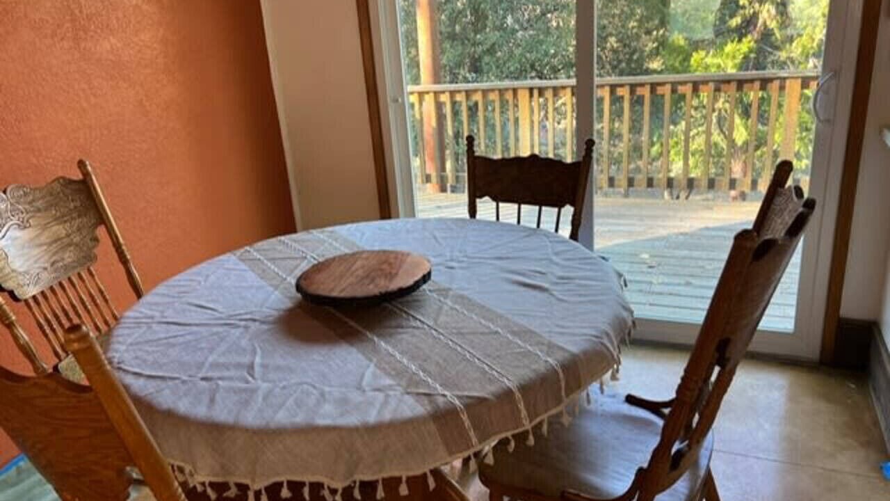 Photo of Livingroom in Oakhurst