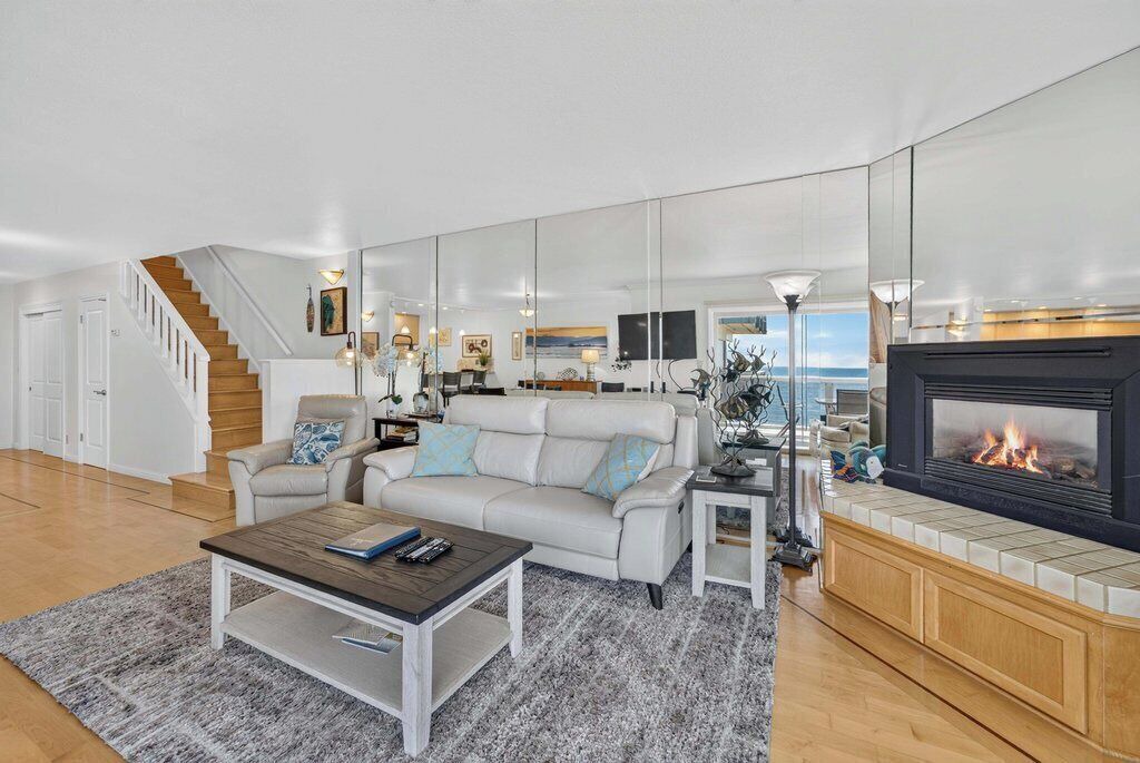 Photo of Livingroom in Rio del Mar