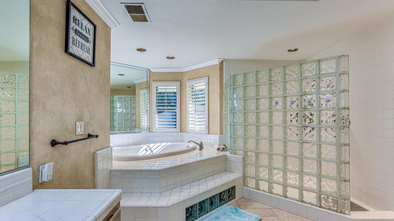 Photo of Bathroom in Clovis