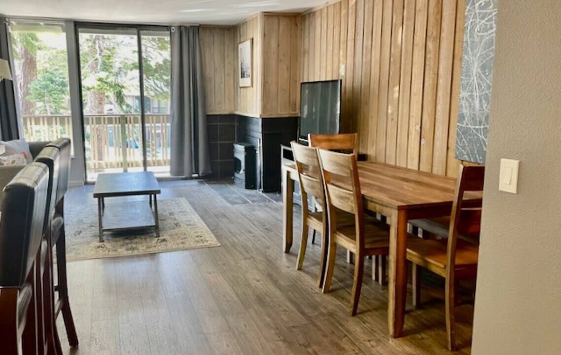 Photo of Livingroom in Majestic Pines