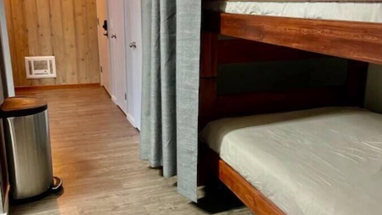 Photo of Bedroom in Majestic Pines
