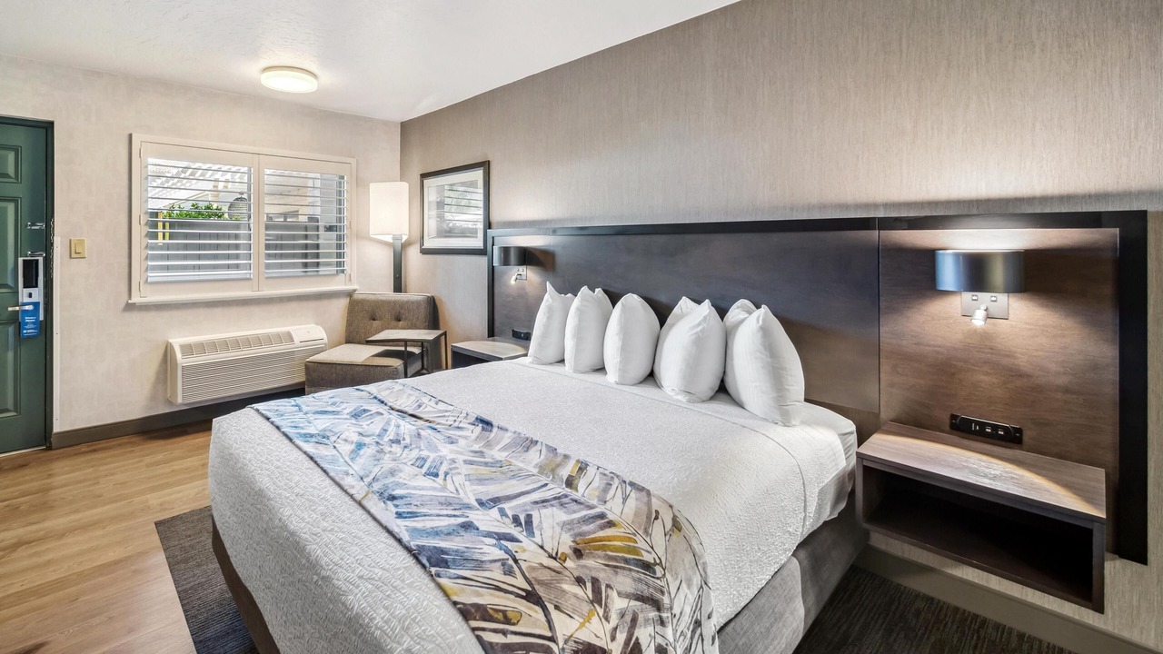 Photo of Bedroom in Redding