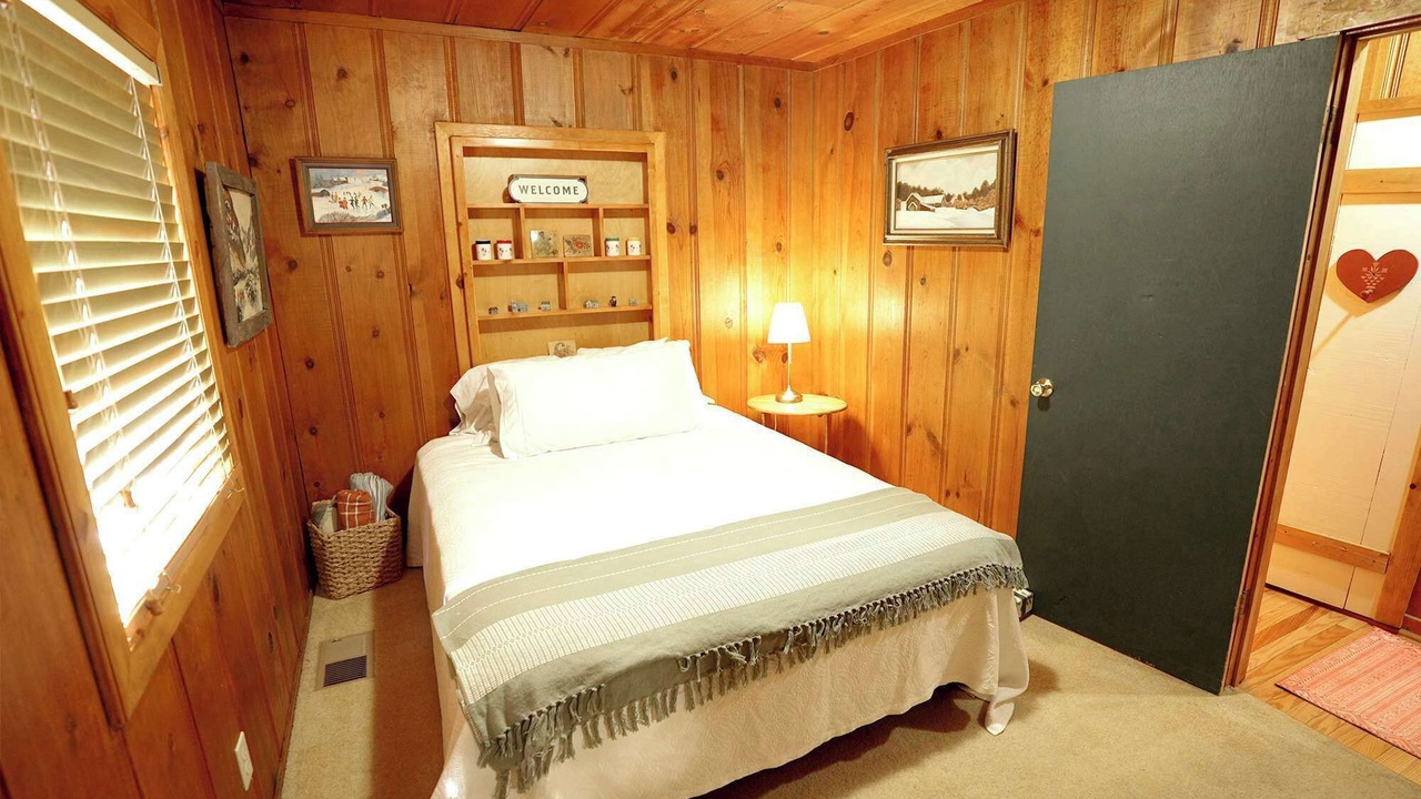 Photo of Bedroom in Twain Harte